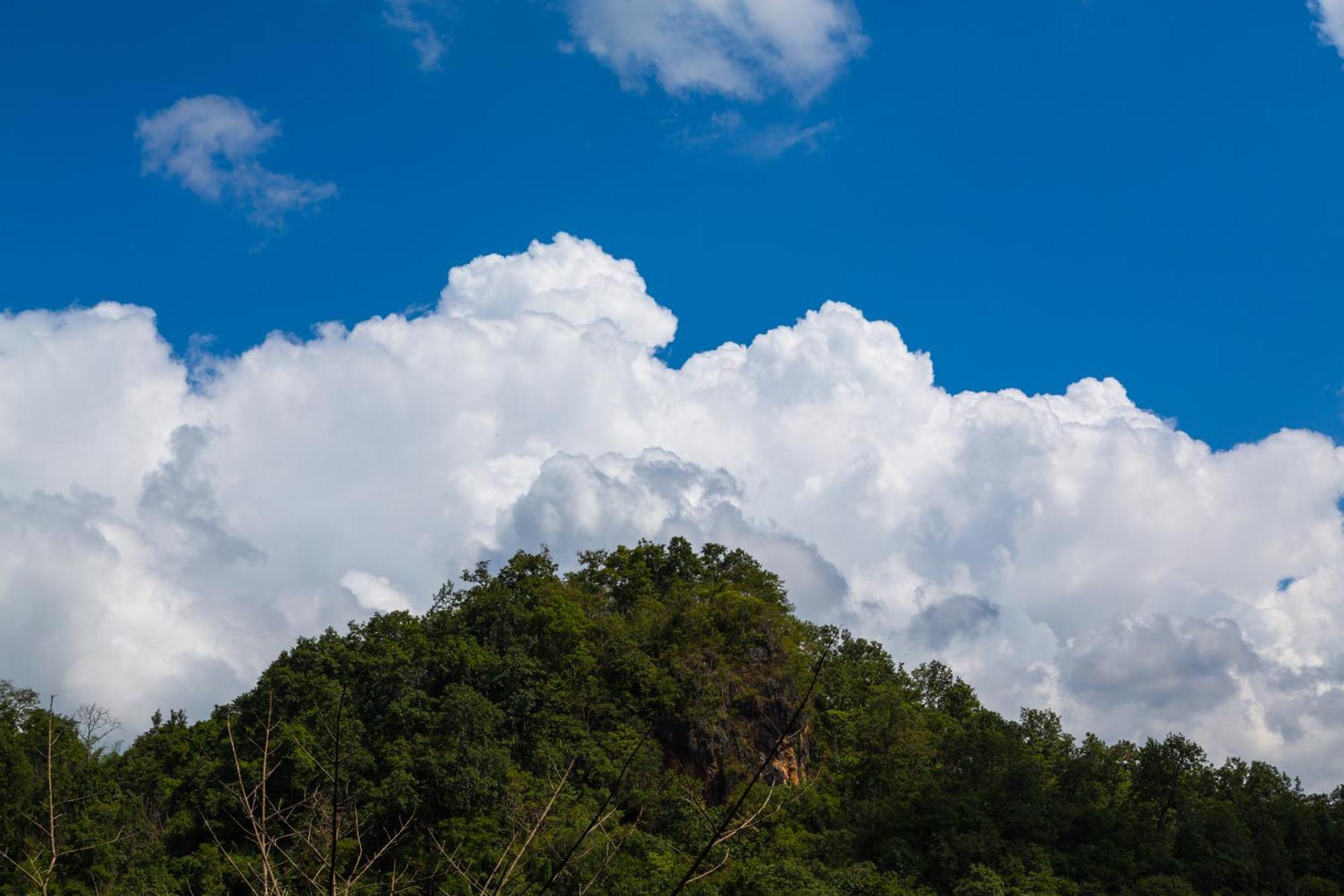 Phu Pha View Doi Hotell Samoeng Exteriör bild