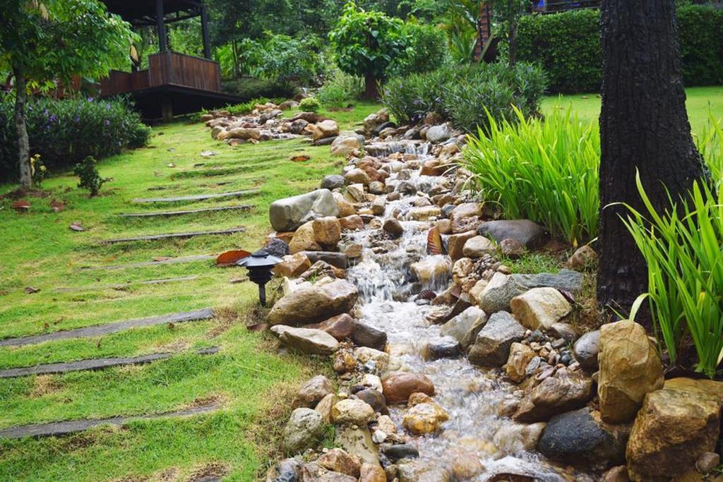 Phu Pha View Doi Hotell Samoeng Exteriör bild